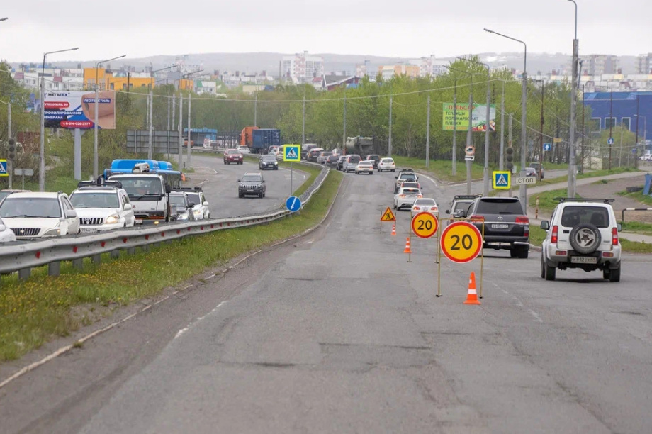  Дорогу к аэропорту Петропавловска-Камчатского отремонтируют с опережением графика. Фото: ФКУ ДСД «Дальний Восток». Фотография 4